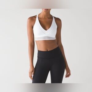 Lululemon Essential Rhythm Bra Sports Luon White Weave  Women's Size 6